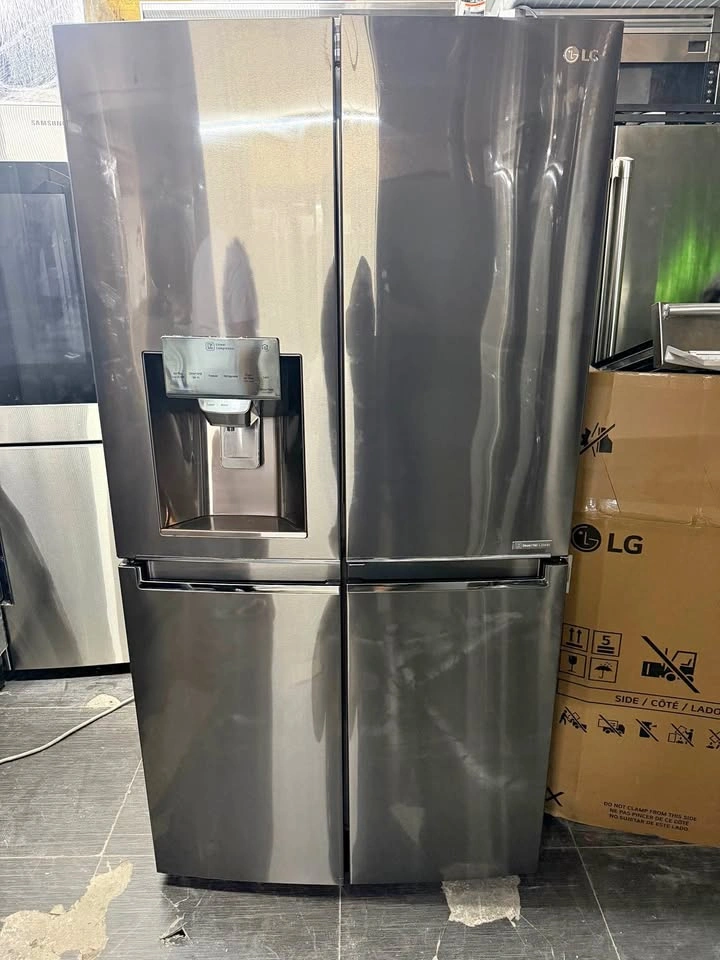 LG Fridge 36 wide 4 door black silver