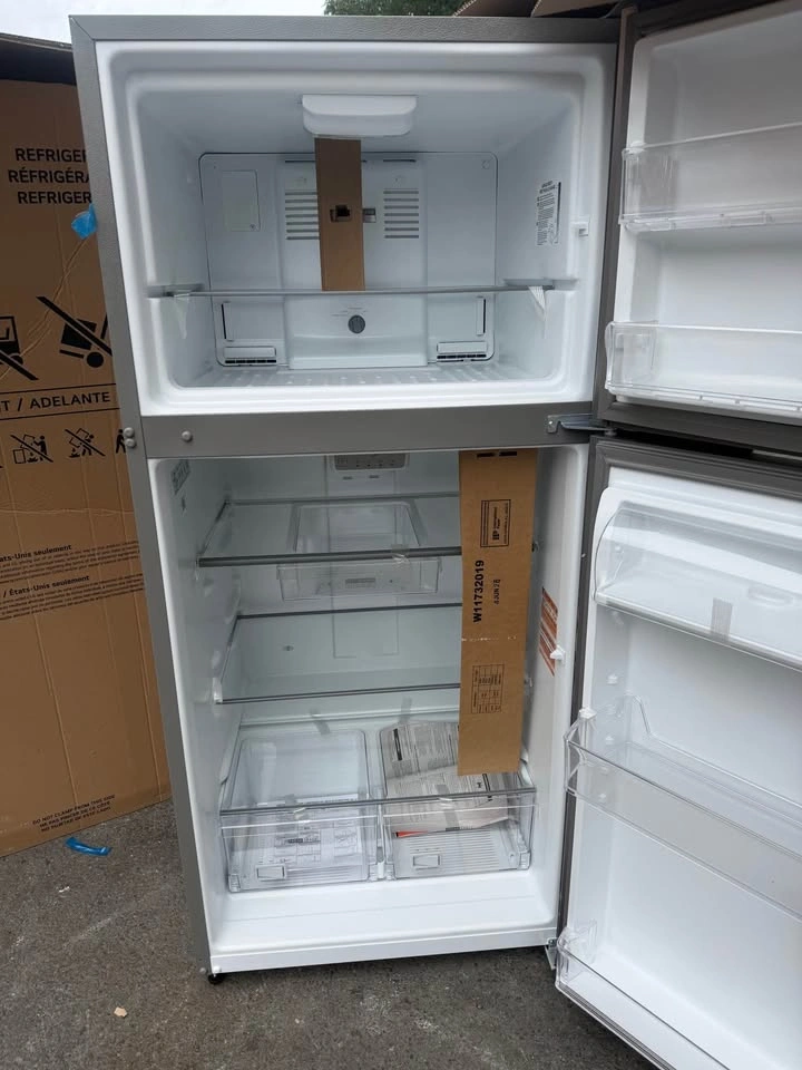 Whirlpool fridge 30 wide new open box - photo 2