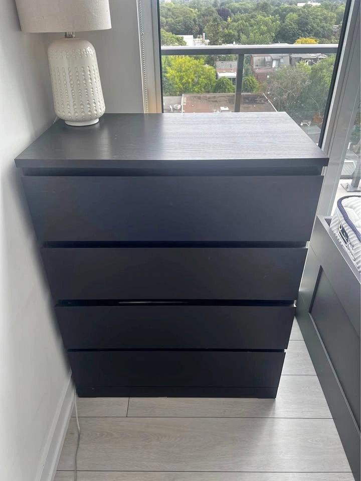 Black 4 drawer dresser
