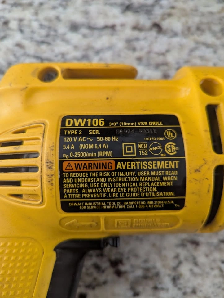 DeWalt Corded Drill 3/8" (10mm) VSR - photo 2