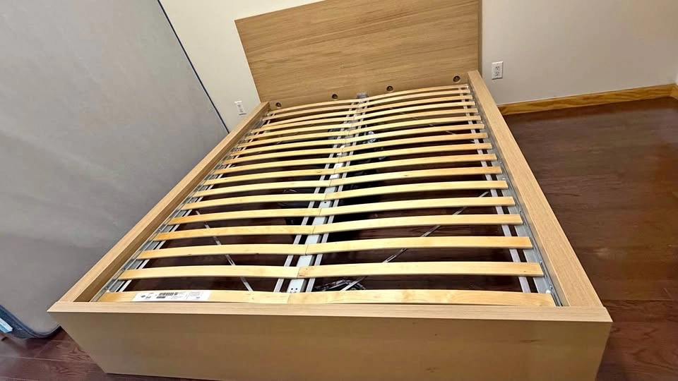 Queen size bed frame “MALM” IKEA