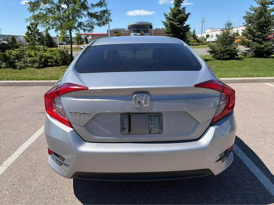 2017 Honda Civic - photo 5