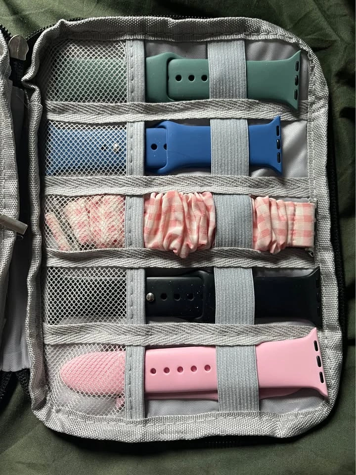 BUNDLE DEAL: Apple Watch accessory kit - photo 2