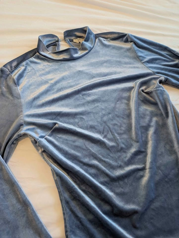 Women's Bodysuit bundle - photo 3