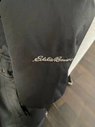 Eddie Bauer black women small size down filled winter jacket - photo 2