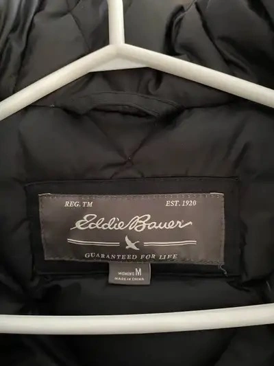 Eddie Bauer black women small size down filled winter jacket - photo 5