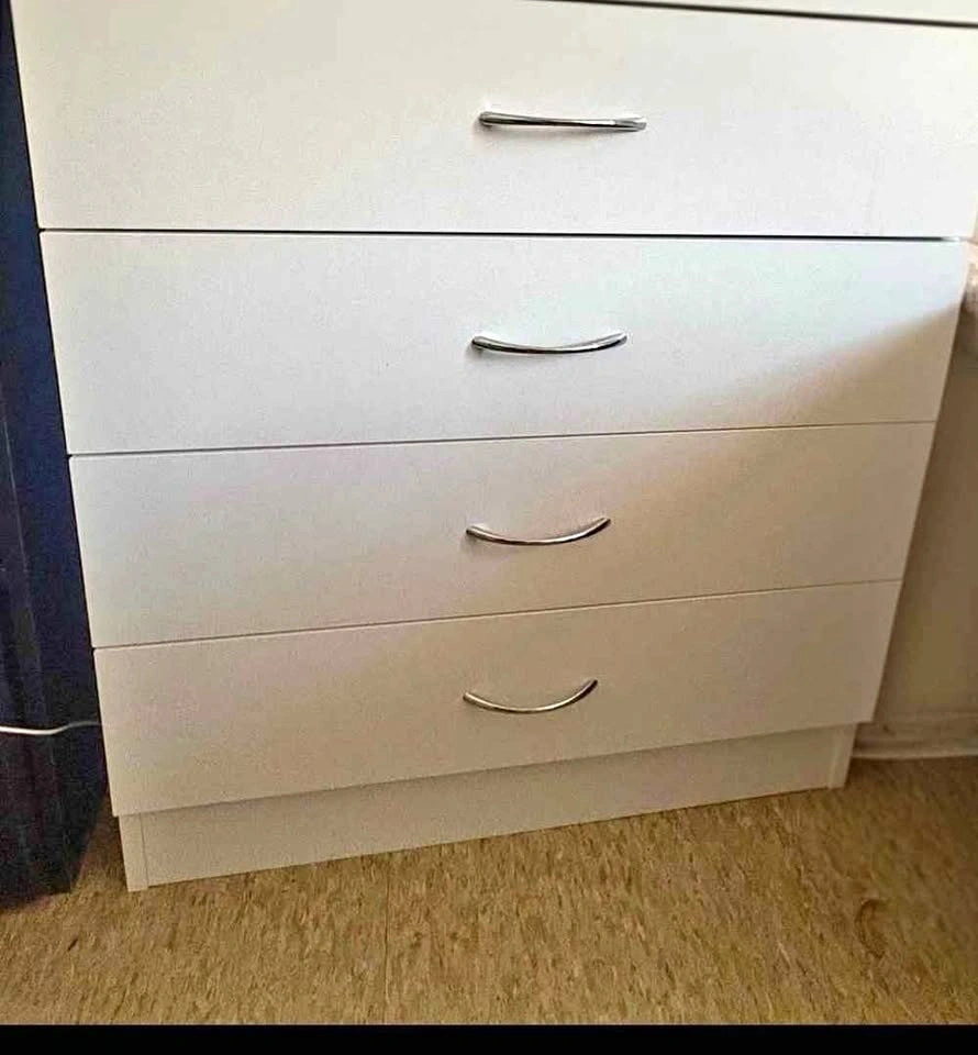 Dresser/Drawer