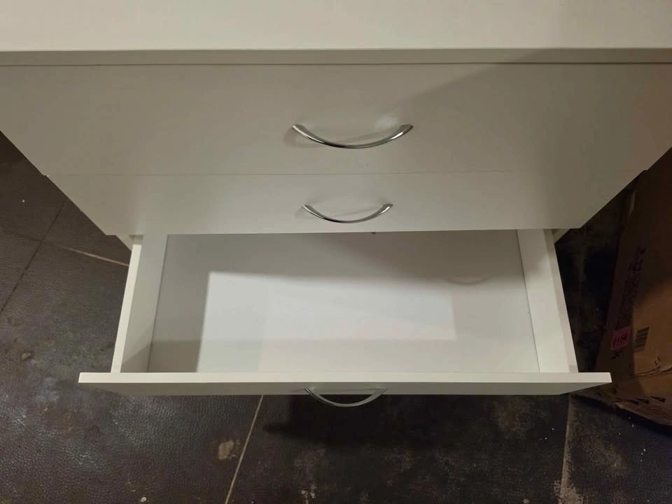 Dresser/Drawer - photo 3