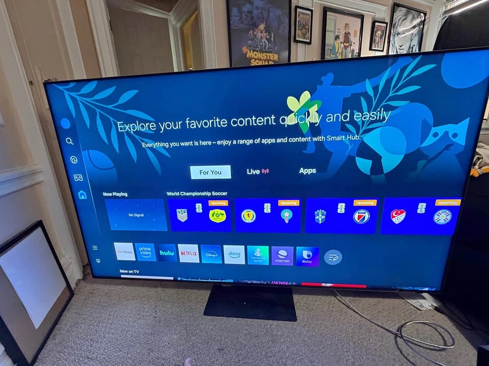 Samsung 65" Neo QLED 8K Smart TV (QN800A) - Excellent Condition