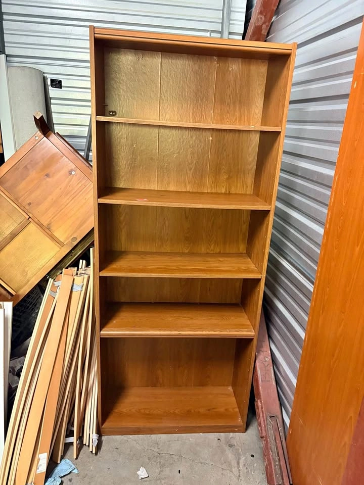 Shelf