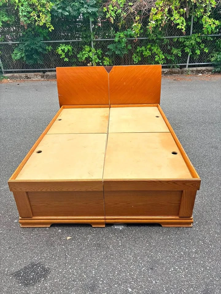 Box bed queen