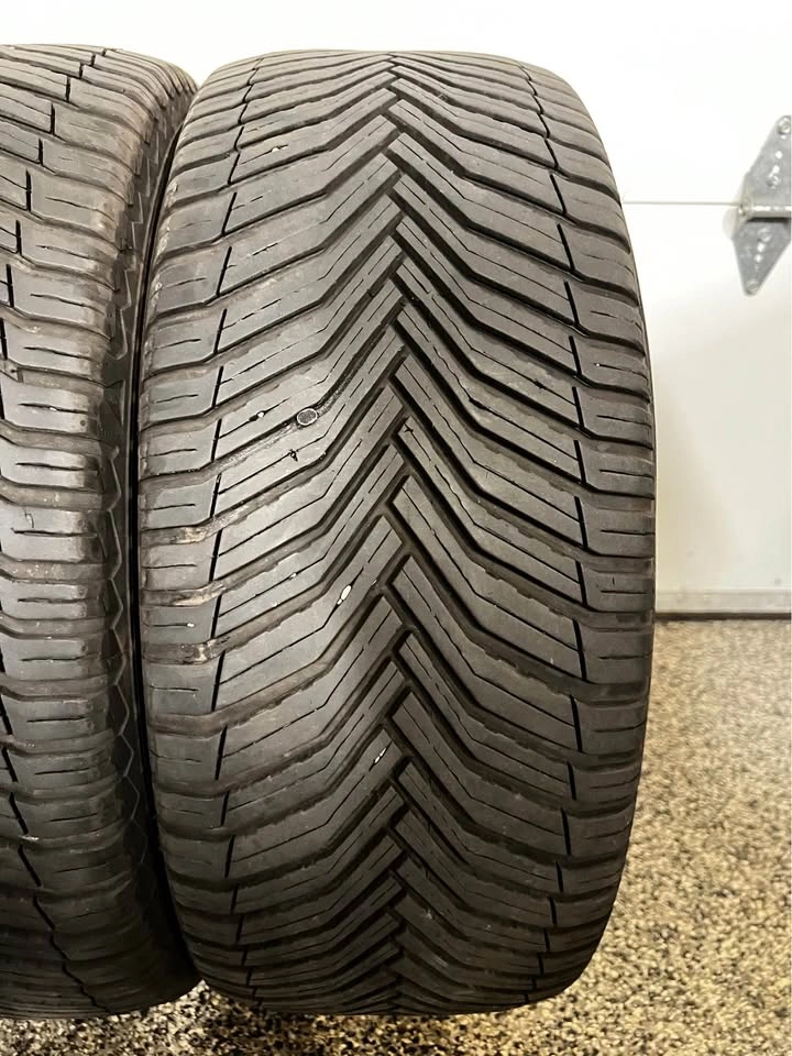Michelin CrossClimate 2 – Set of 4 All-Weather Tires – 235/50R18 - photo 3