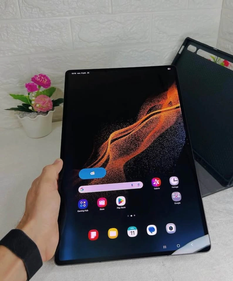 Samsung Tab s8 ultra like new - photo 2