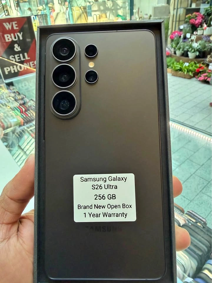 Samsung s26 ultra 256gb like new