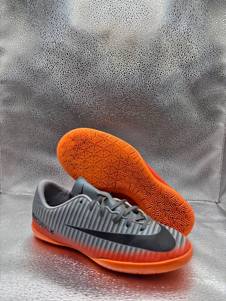 Nike mercurialX victory VI CR7 grey orange GS