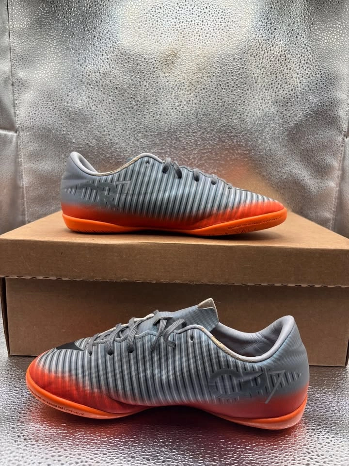 Nike mercurialX victory VI CR7 grey orange GS - photo 5