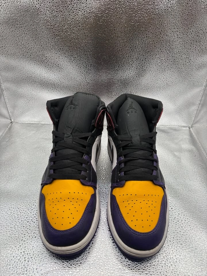 Nike Air Jordan 1 Mid SE LA to Chicago - photo 2