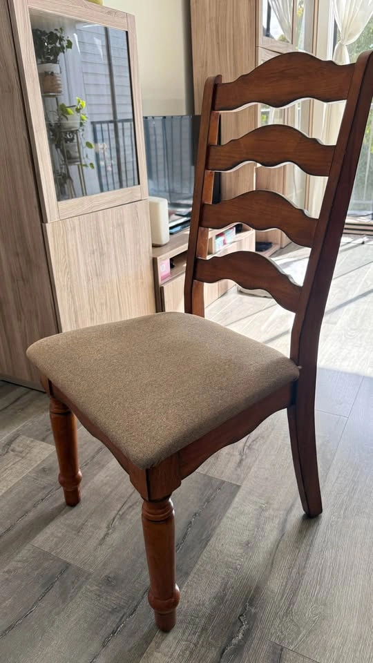 Traditional Wood Ladder-Back Dining Chair - photo 3