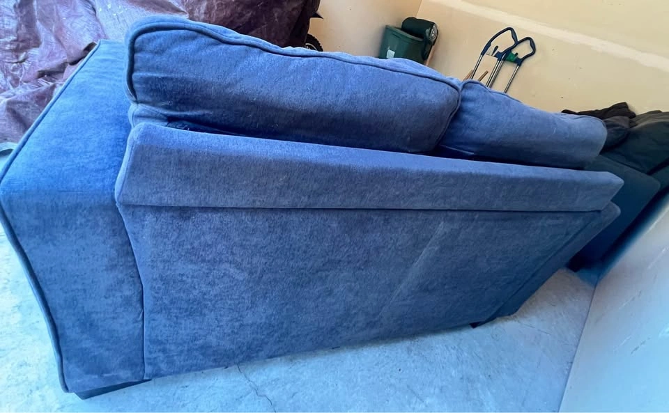 FREE DELIVERY 🚚 Urban Barn Grey / Blue Loveseat Sofa Couch - photo 5