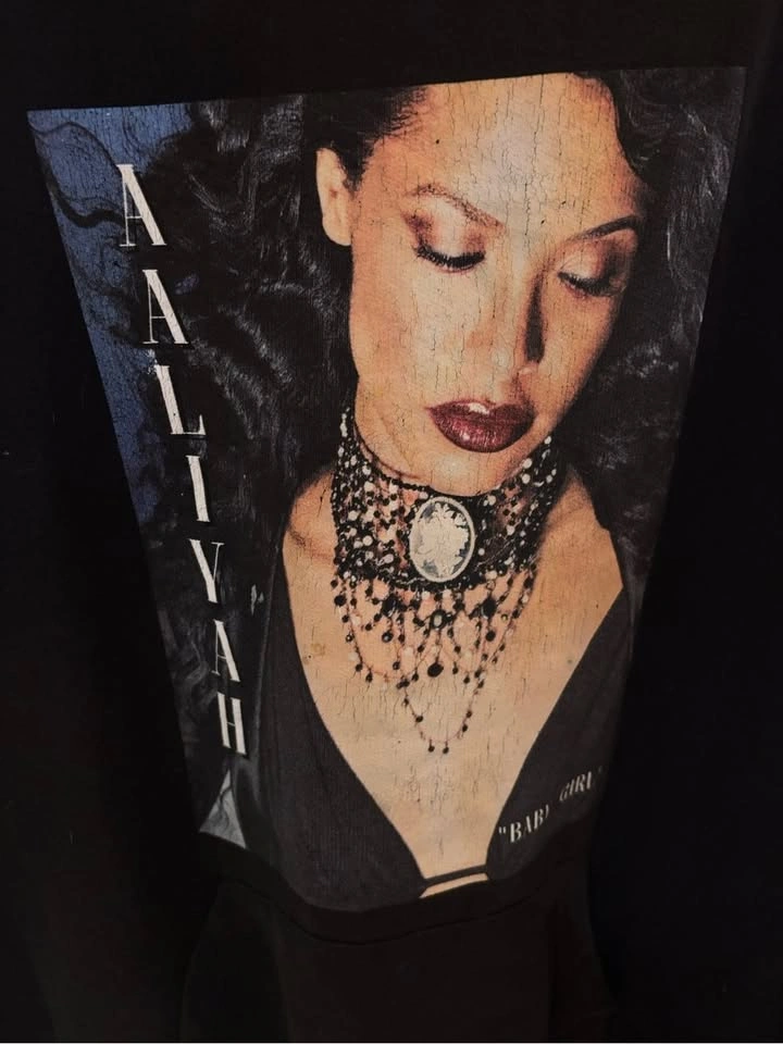Cross Colours Aaliyah Baby Girl Graphic Hoodie Black Size L - photo 2