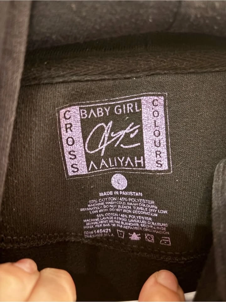 Cross Colours Aaliyah Baby Girl Graphic Hoodie Black Size L - photo 3