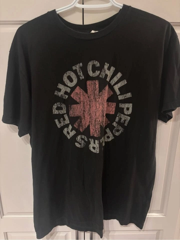 Red Hot Chili Peppers Distressed Logo Black Band T-Shirt RHCP la - photo 2