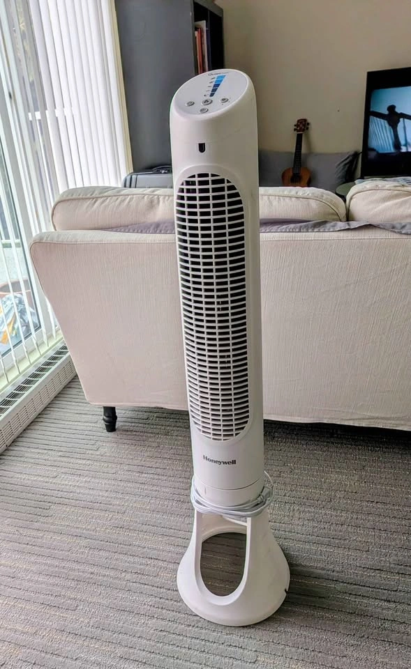 Honeywell QuietSet Oscillating Tower Fan