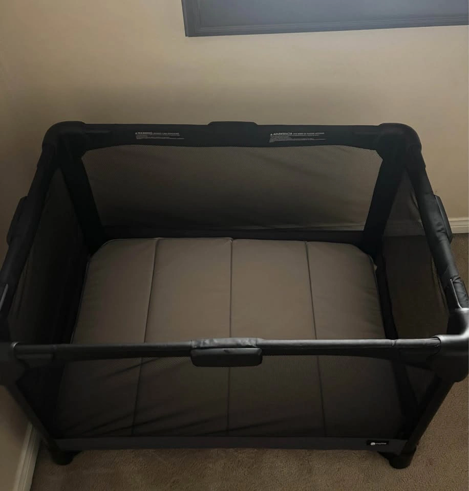 4Moms Breeze Pack n Play - photo 2