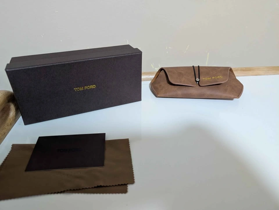 TomFord Premium Quality Sunglasses Available Limited Stock - photo 3