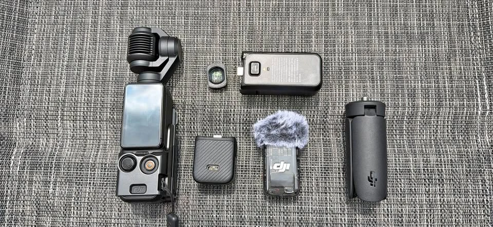 DJI Osmo Pocket 3 Creator Combo