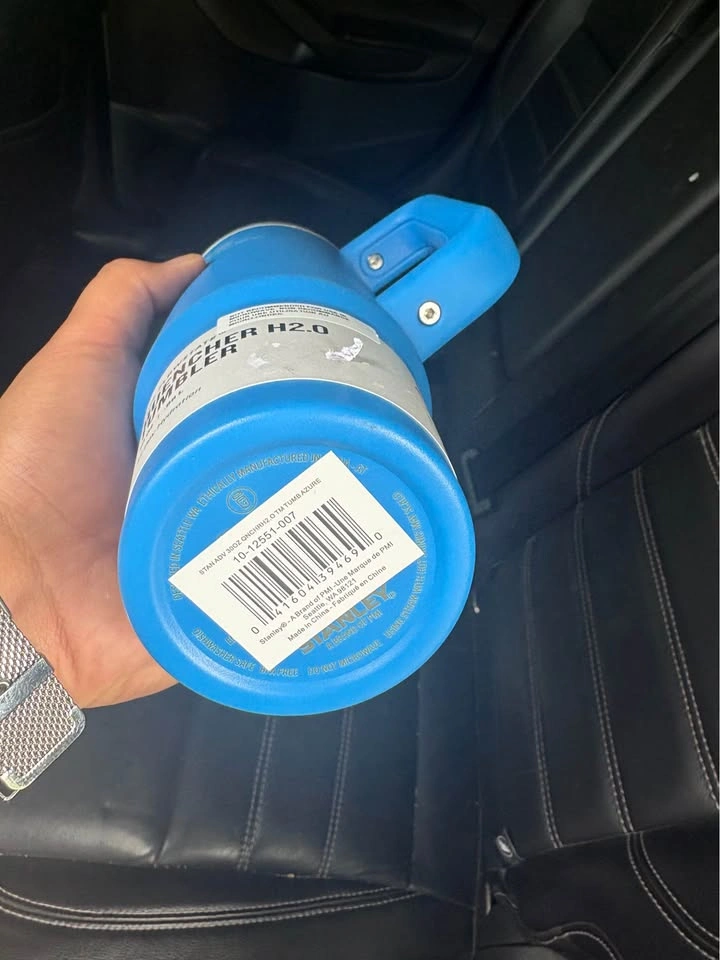 Brand New Stanley Quencher H2.0 FlowState Tumbler 30oz – Blue - photo 3