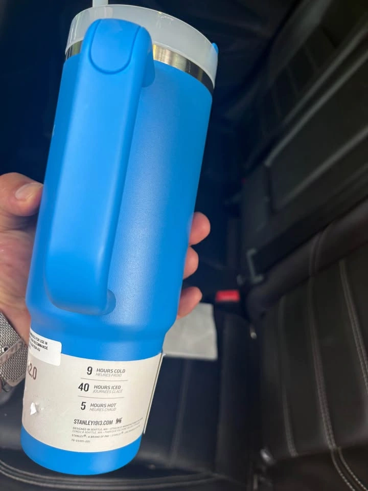 Brand New Stanley Quencher H2.0 FlowState Tumbler 30oz – Blue - photo 4