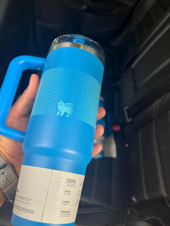 Brand New Stanley Quencher ProTour Flip Straw Tumbler 30oz – Blu - photo 4