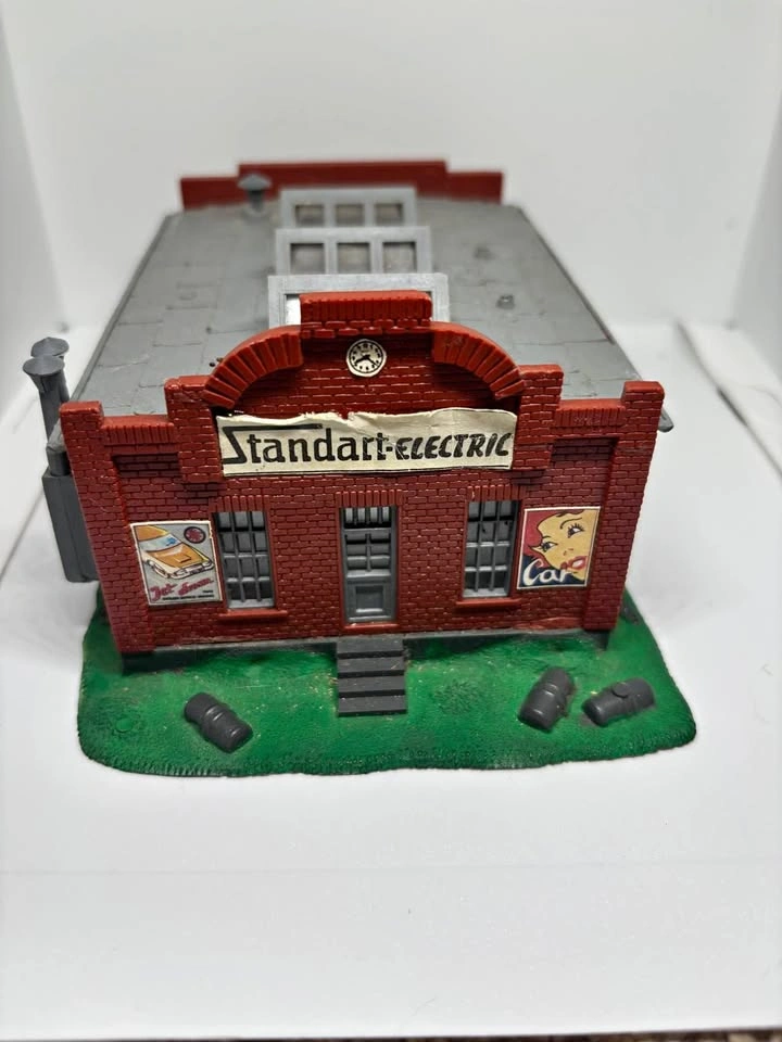 Vintage Standart-Electric Model Factory Building
