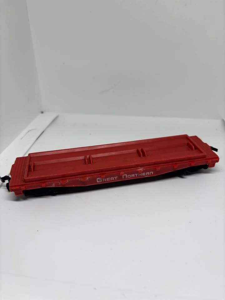 HO Scale Great Northern Flatcar - photo 2