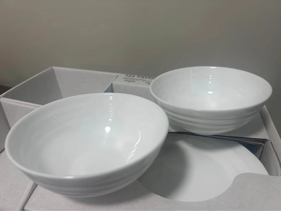 Plates, bowls, and small plates - photo 3