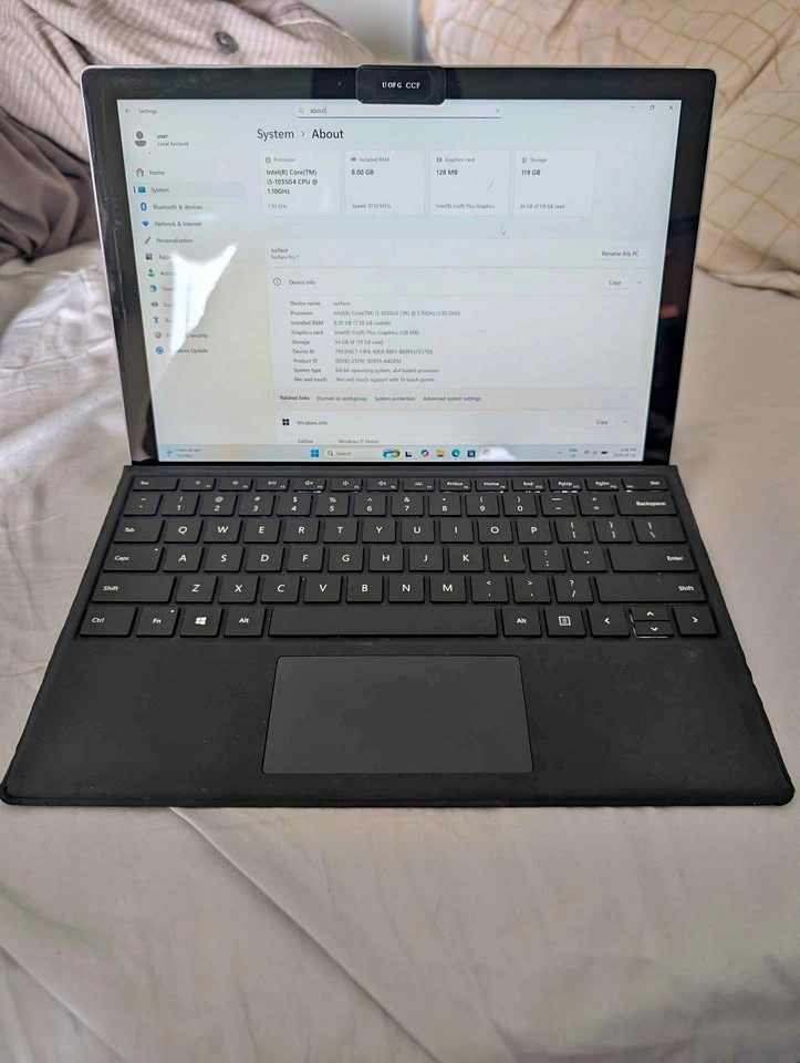 Microsoft Surface Pro 7 (Intel i5, 8GB RAM)