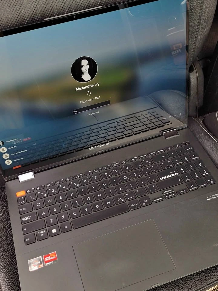 ASUS Vivobook S 16 Flip — 16GB RAM / 1TB SSD — 2-in-1 Touchscree