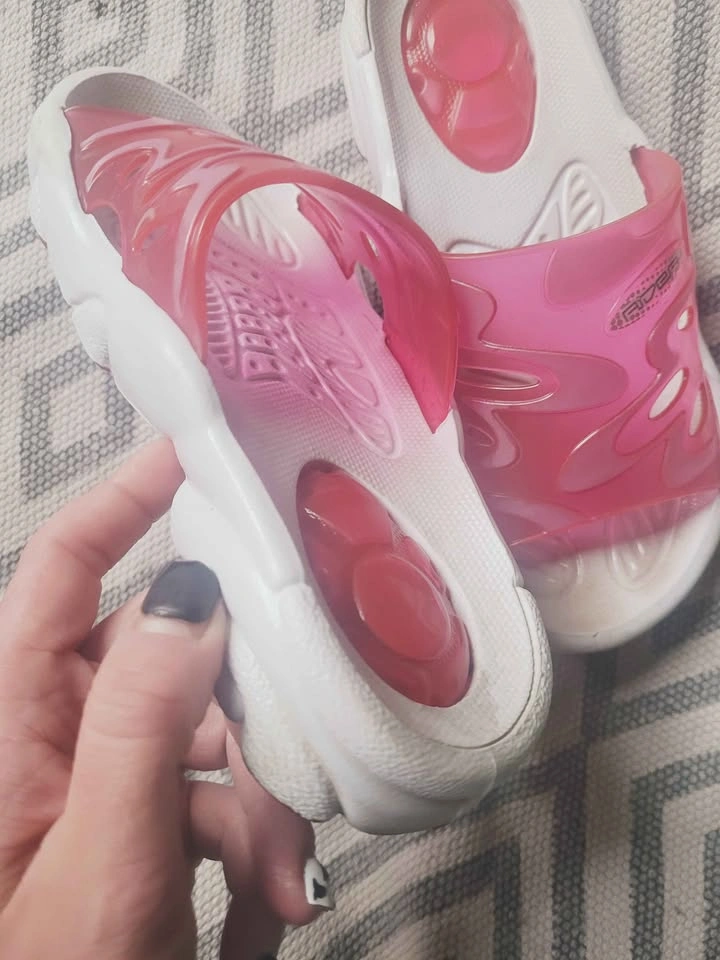 💗Rider Grendene Pink Jelly Slide Sandals Size 8🌊🩴 - photo 3