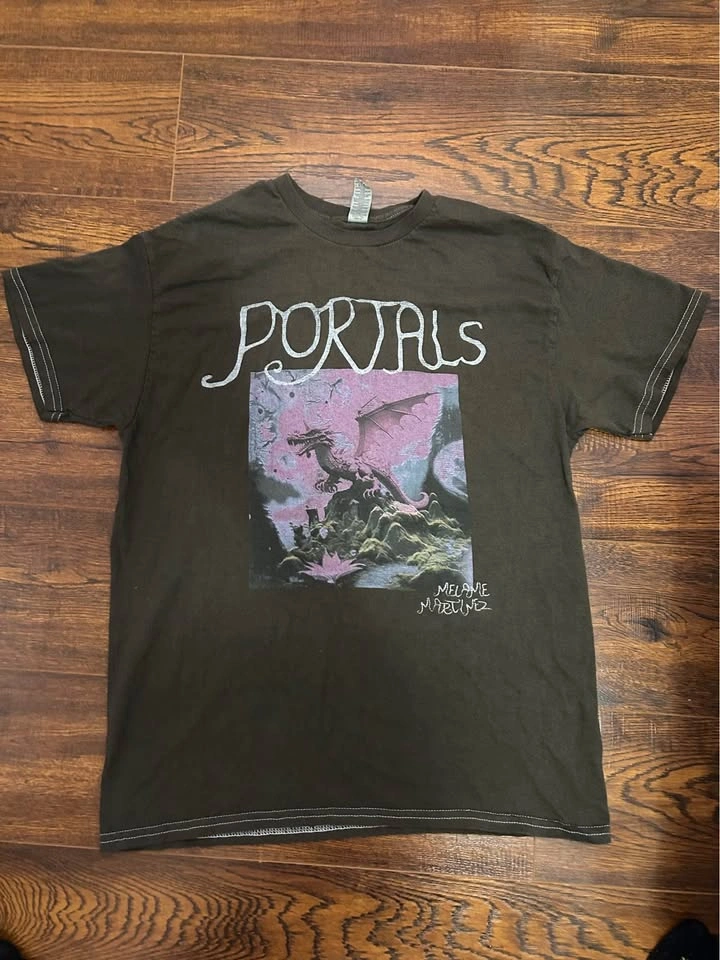 MELANIE T SHIRT PORTALS SALE MERCH - photo 2