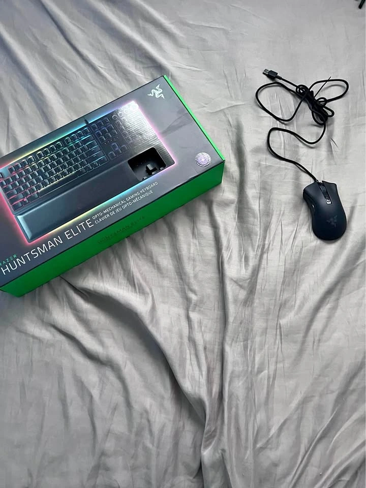 RAZER KEYBOARD