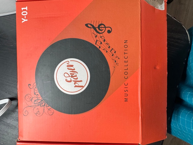 Y-01 CD Player