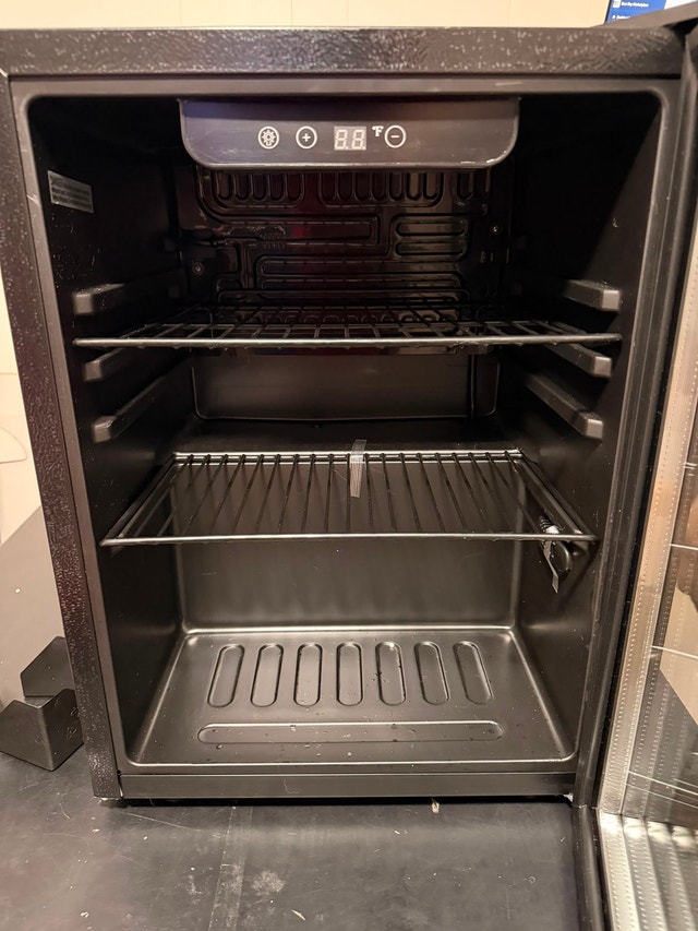 NBYG Wine and Beverage Cooler - photo 4