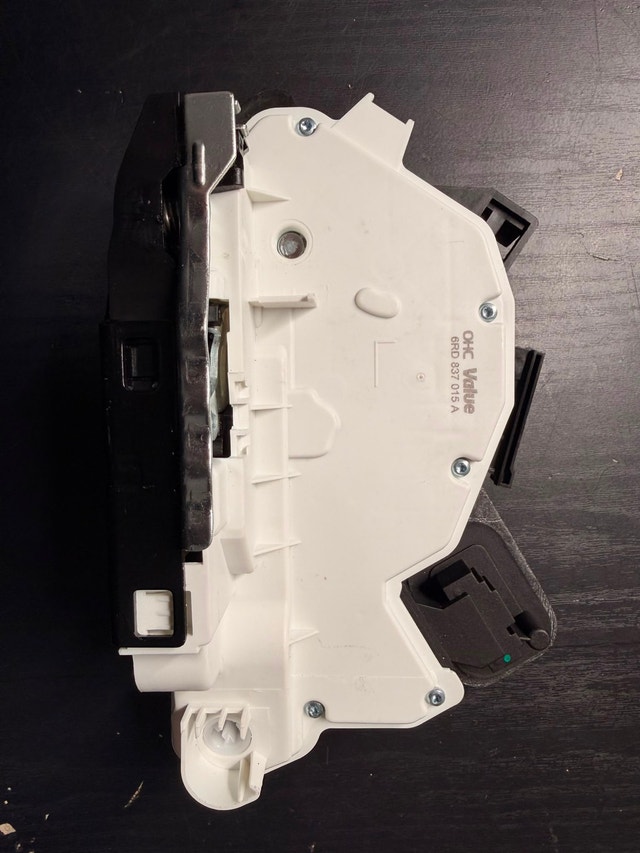 Volkswagen Door Lock Actuator 6RD 837 015 A