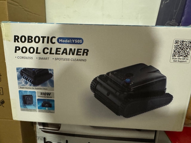 Y50S Cordless Robotic Pool Cleaner