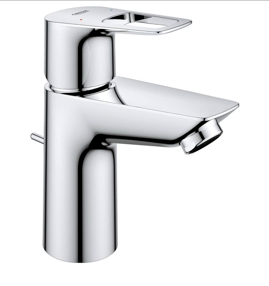 Single Hole Bathroom Faucet Chrome with Drain