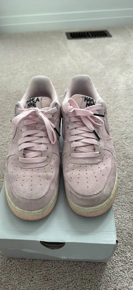 Pink Air Force “Have a nike day” Size 9 men (NO TRADES) - photo 2