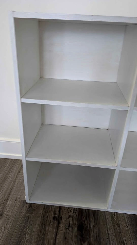 White 6-Cube Storage Shelf/IMMEDIATE Moving untill Aug 27th - photo 3