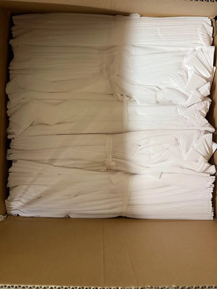 Medium plain non woven bag 10” x6.5”x 20”500 bags image indicator(2)