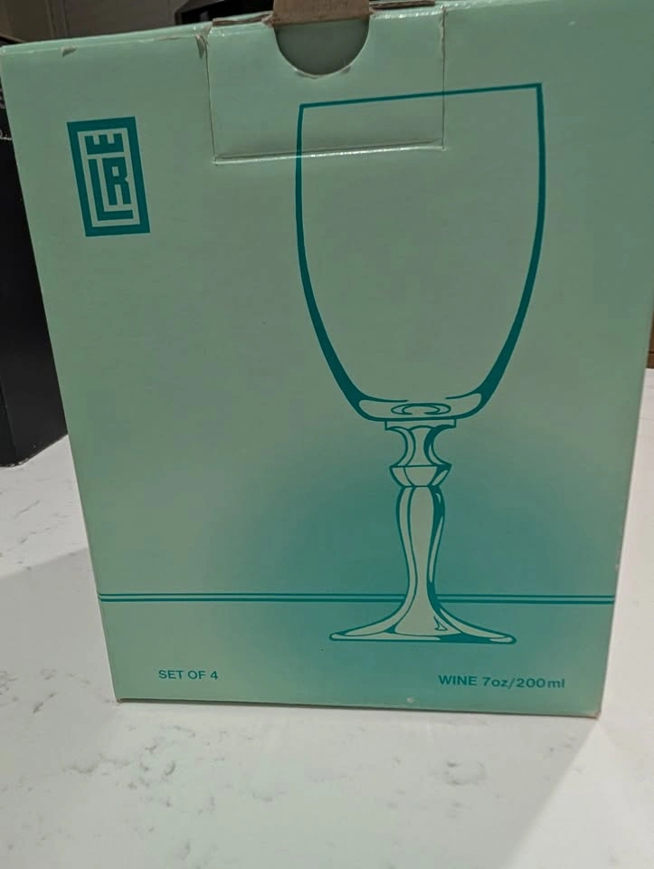 Set of 4 Wine Glasses